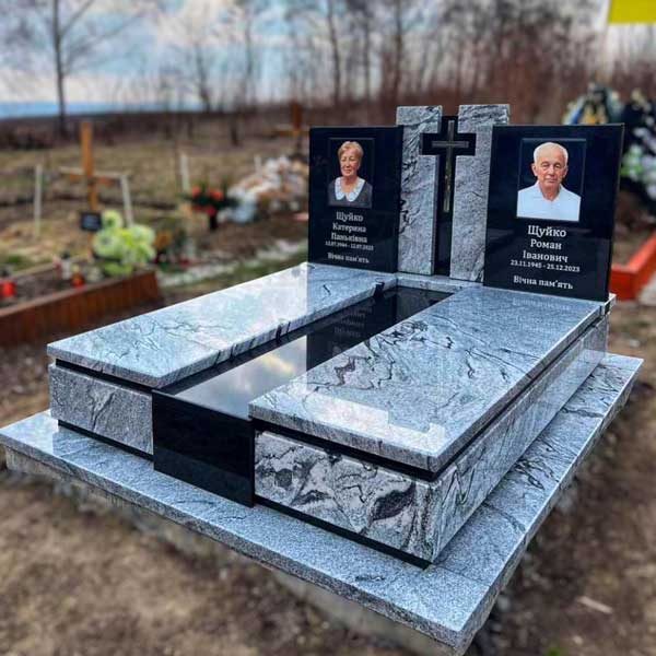 Європейські памʼятники з граніту подвійні Львів