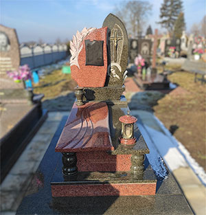 Пам'ятник на могилу гранітний