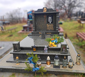 Елітний памятник з граніту подвійний