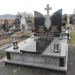 Надгробний гранітний пам'ятник з хрестом