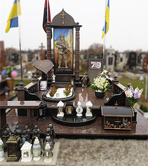 Пам'ятник солдату ЗСУ