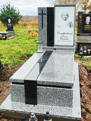 Пам'ятник європейський одинарний